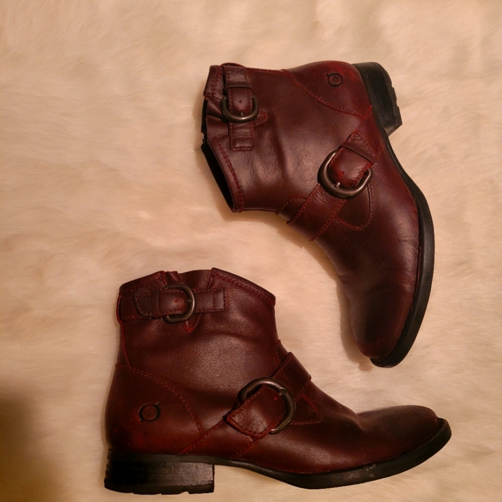 Born Red Burgundy Maroon Two Buckle Ankle Booties 7